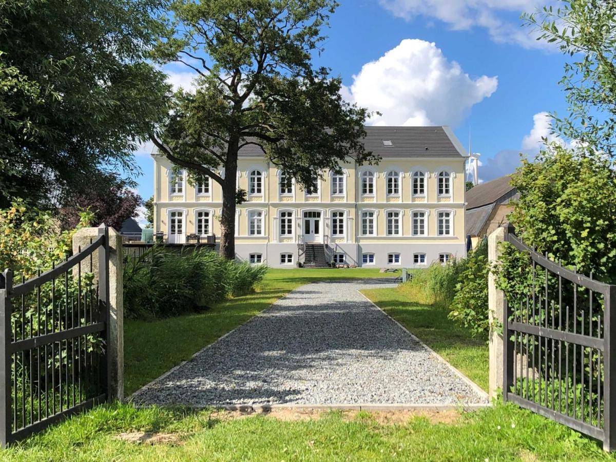 Ferienwohnungen Gut Oestergaard 斯泰恩伯格 外观 照片